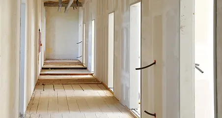 Veraltete Elektroinstallation in einem Altbau